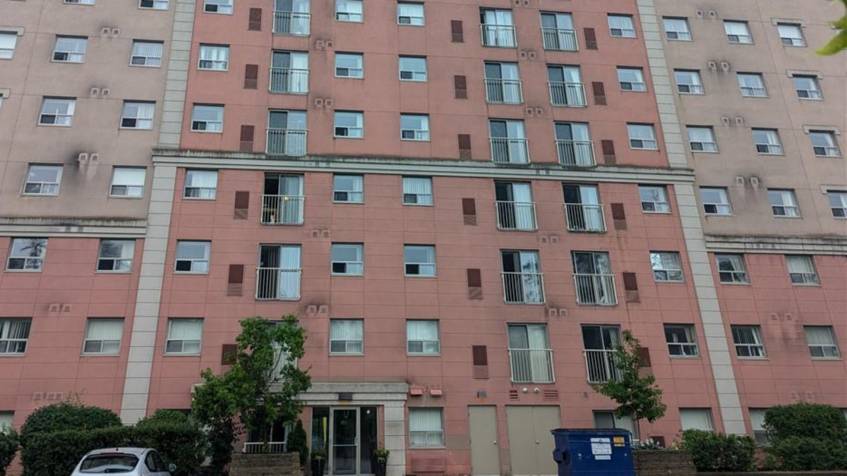 Les normes applicables au logement collectif doivent mieux servir le bien être des résidents.